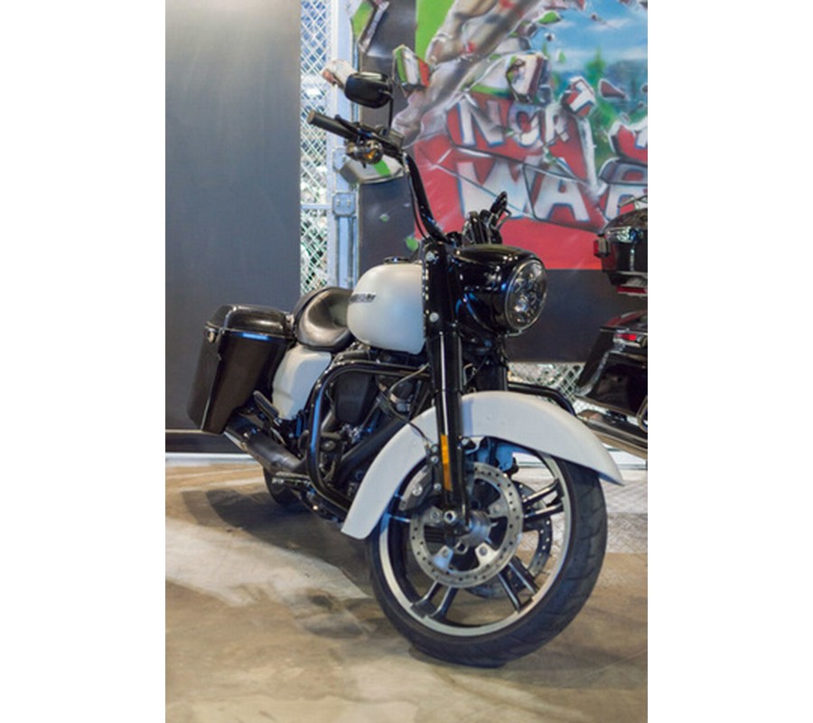 2019 Harley-Davidson FLHRXS - Road King Special