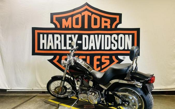 2006 Harley-Davidson® FXSTI