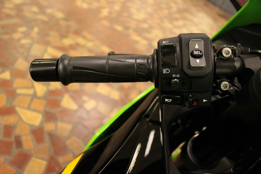 2025 Kawasaki Ninja ZX-6R KRT Edition ABS - SA023167