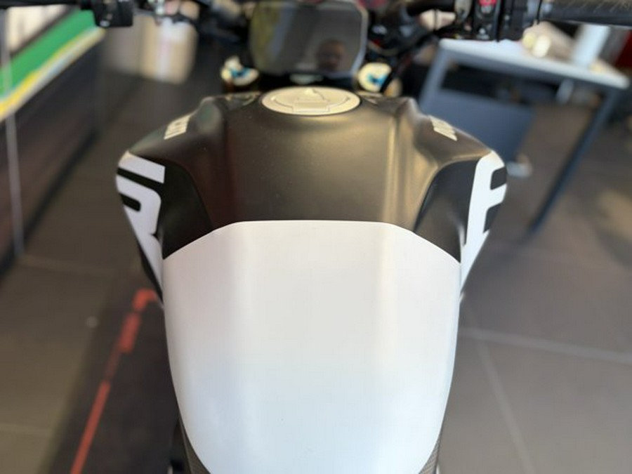 2026 Ducati DIAVEL V4 RS