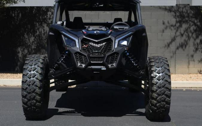 2026 Can-Am® Maverick X3 Max X RS Turbo RR Triple Black_7.6 in.