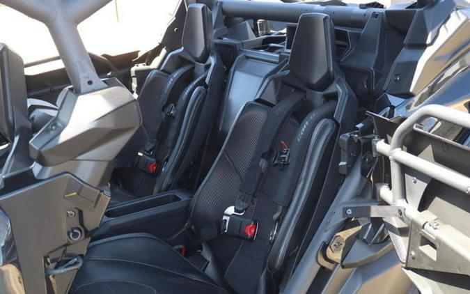 2026 Can-Am® Maverick X3 Max X RS Turbo RR Triple Black_7.6 in.