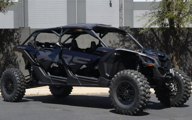 2026 Can-Am® Maverick X3 Max X RS Turbo RR Triple Black_7.6 in.