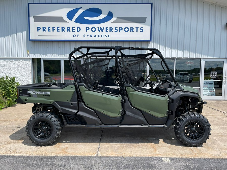 2023 Honda Pioneer 1000-6 Deluxe Crew Green