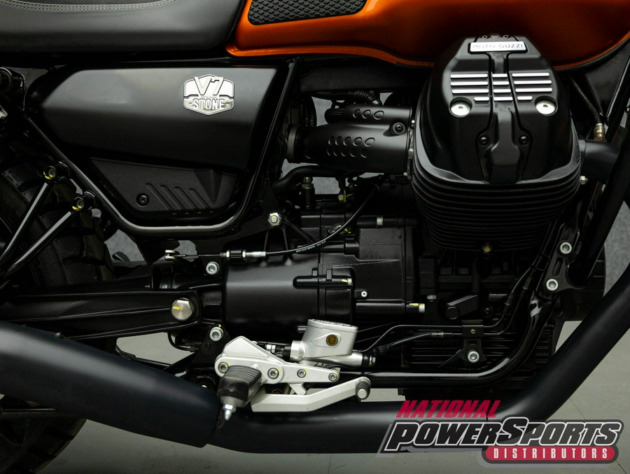 2021 MOTO GUZZI V7 STONE W/ABS
