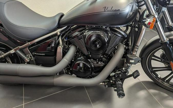 2024 Kawasaki Vulcan® 900 Classic Custom