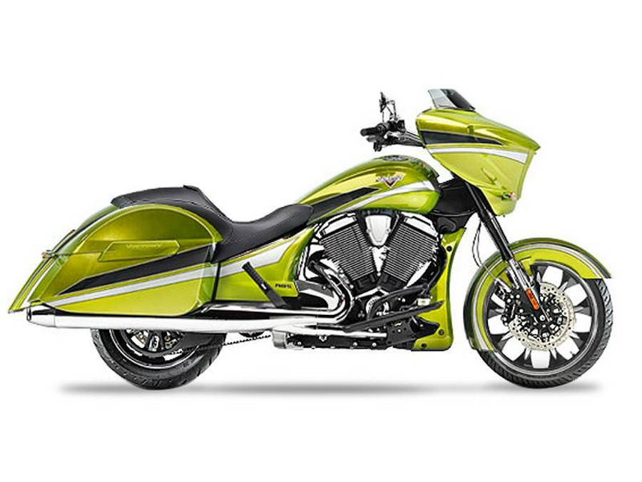 2015 Victory Motorcycles® Magnum™ Plasma Lime with Silver