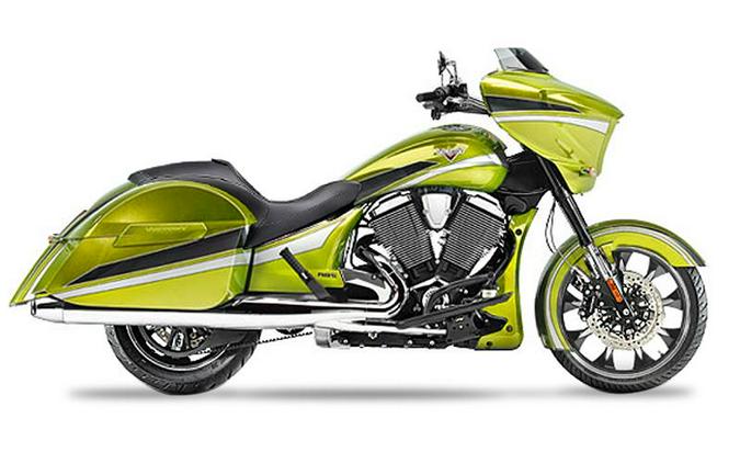 2015 Victory Motorcycles® Magnum™ Plasma Lime with Silver