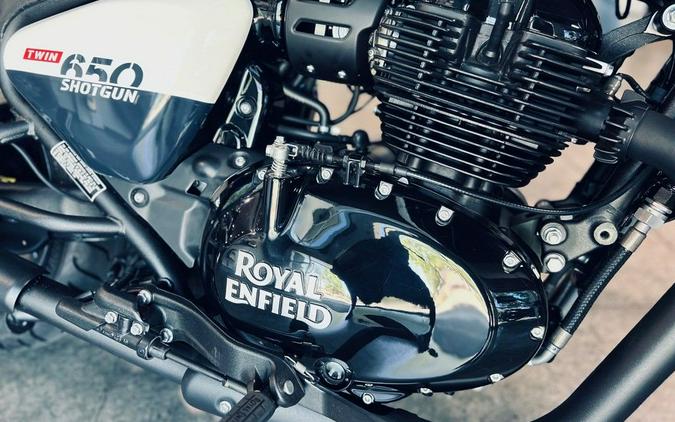 2024 Royal Enfield Shotgun 650 Stencil White