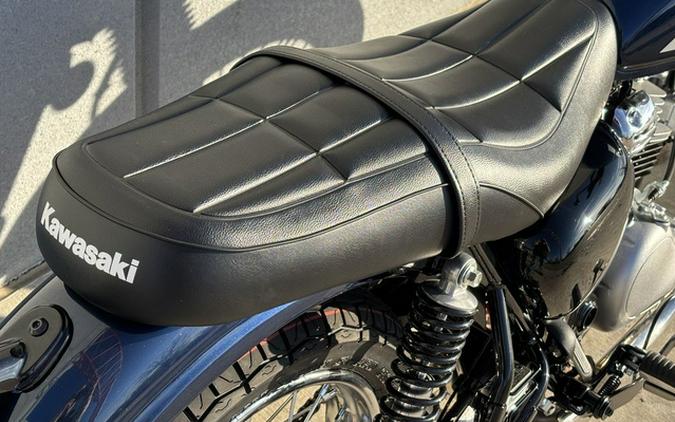 2025 Kawasaki W 230 ABS