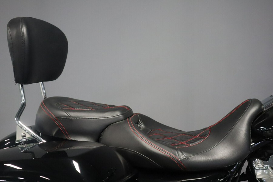 2017 Harley-Davidson Road Glide Special