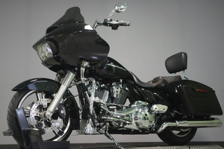 2017 Harley-Davidson Road Glide Special