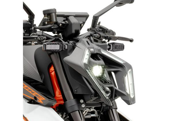 2026 KTM 990 Duke R