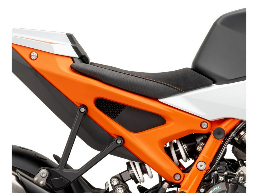 2026 KTM 990 Duke R