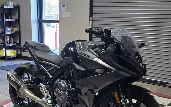 2025 Suzuki GSX-8R