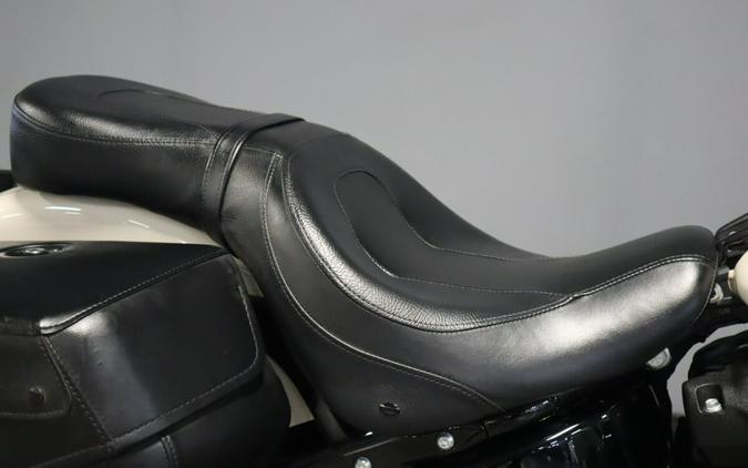 2022 Harley-Davidson Heritage Classic 114