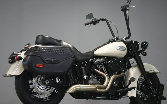 2022 Harley-Davidson Heritage Classic 114