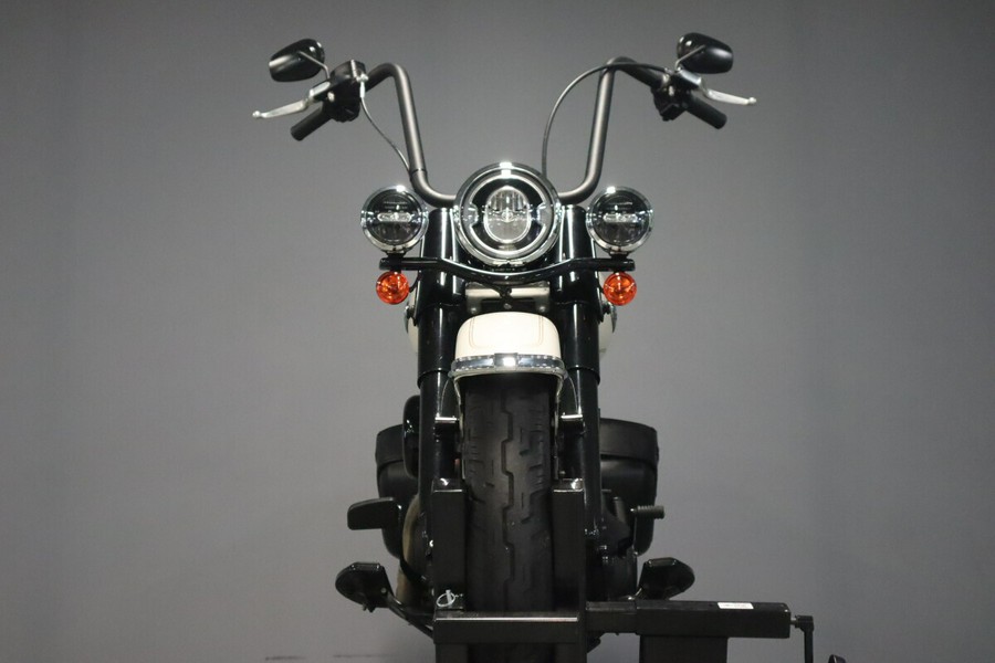 2022 Harley-Davidson Heritage Classic 114