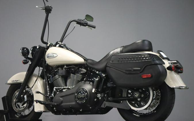 2022 Harley-Davidson Heritage Classic 114