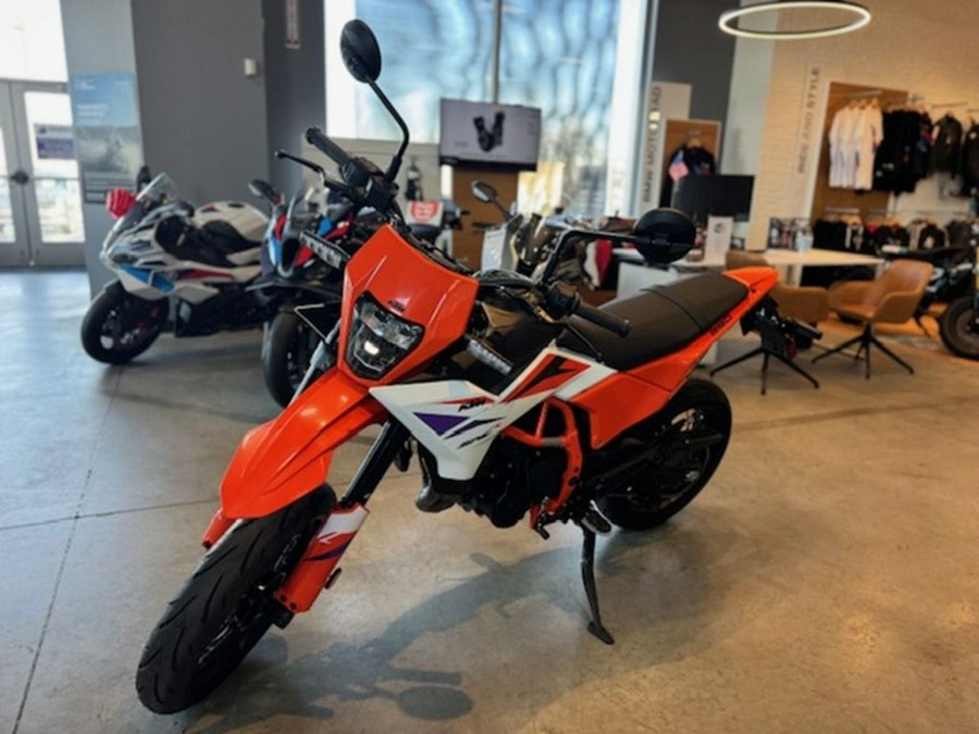 2025 KTM SMC 390 R