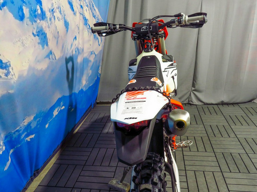 2026 KTM XC 300 W Hardenduro