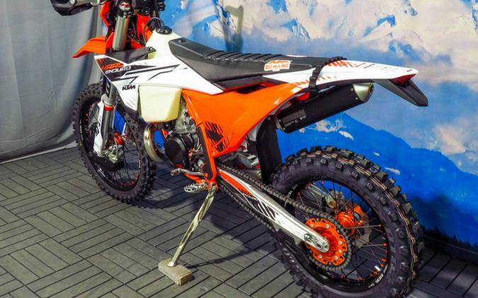 2026 KTM XC 300 W Hardenduro