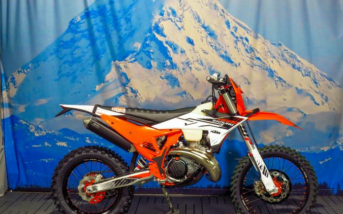 2026 KTM XC 300 W Hardenduro