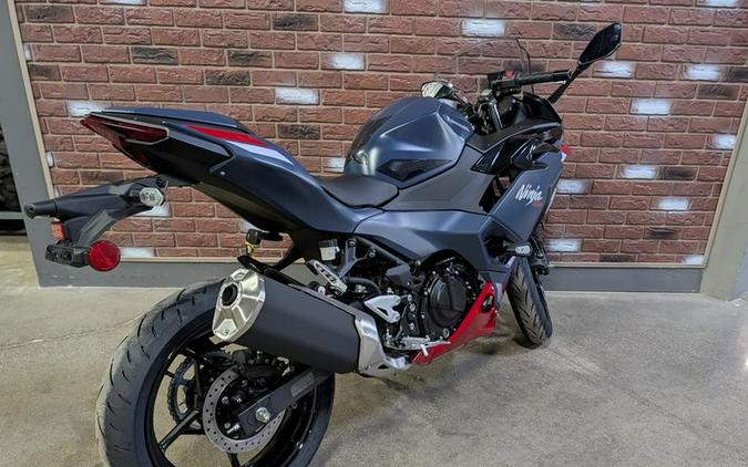 2026 Kawasaki Ninja® 500 SE ABS