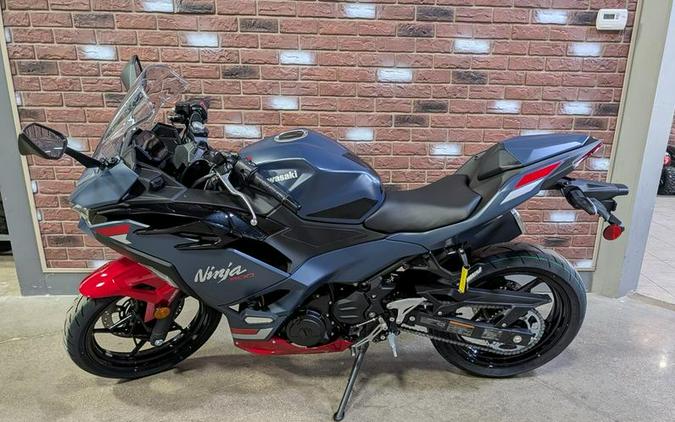 2026 Kawasaki Ninja® 500 SE ABS