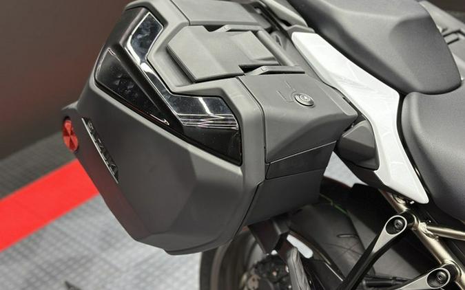 2026 Suzuki GSX-S 1000GT