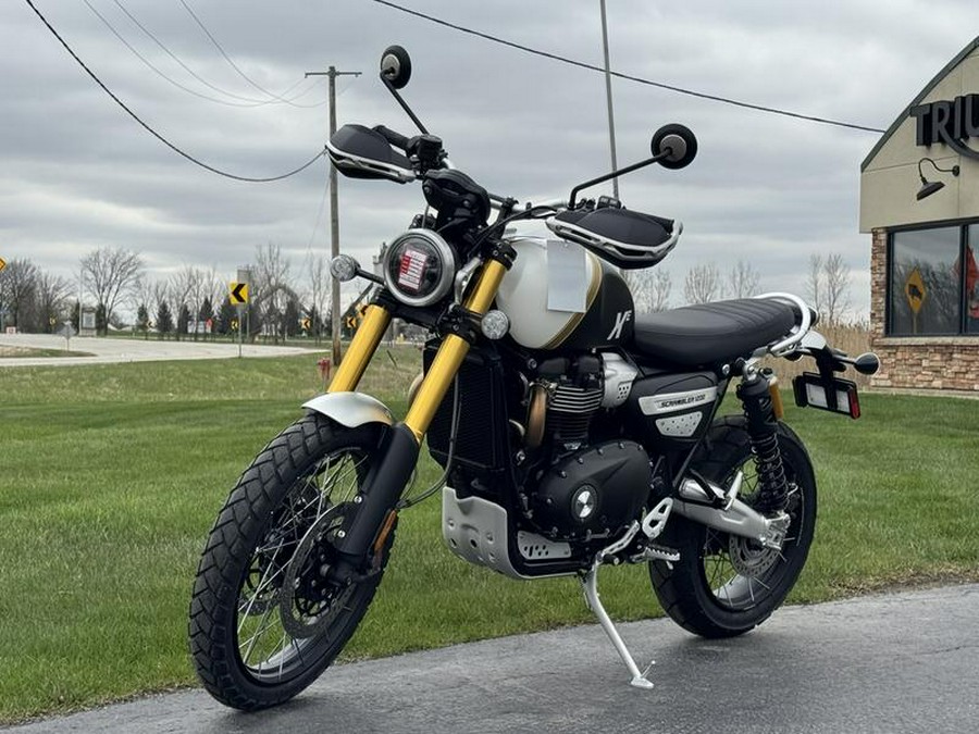 2026 Triumph Scrambler 1200 XE Matte khaki green