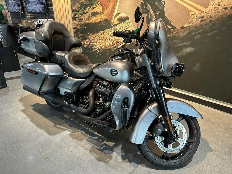 2019 Harley-Davidson® FLHTKSE - CVO™ Limited