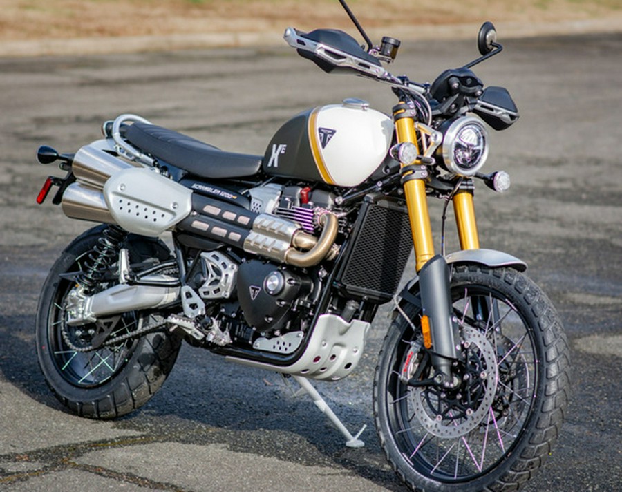 2026 Triumph Scrambler 1200 XE Matte khaki green