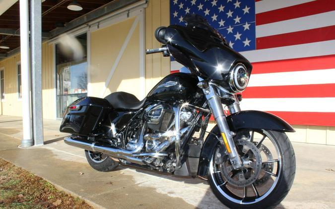 2021 Harley-Davidson® FLHX - Street Glide®