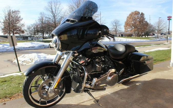 2021 Harley-Davidson® FLHX - Street Glide®