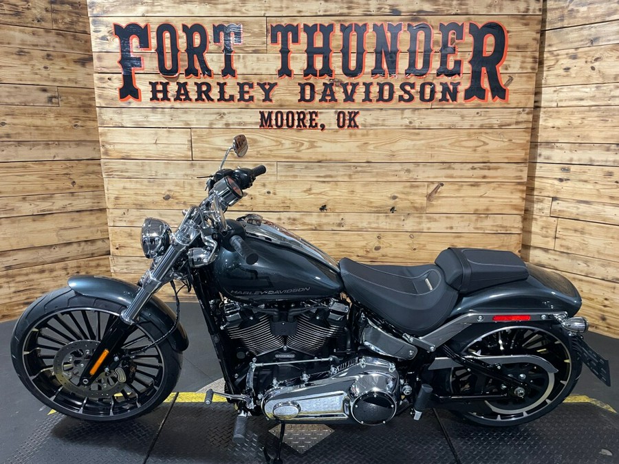 2026 Harley-Davidson Breakout