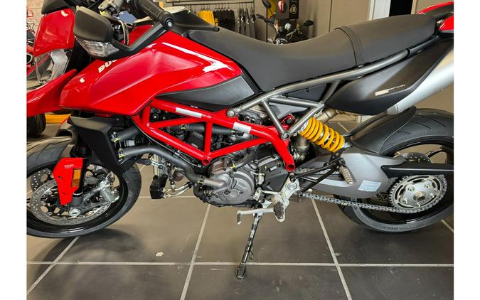 2025 Ducati Hypermotard 950