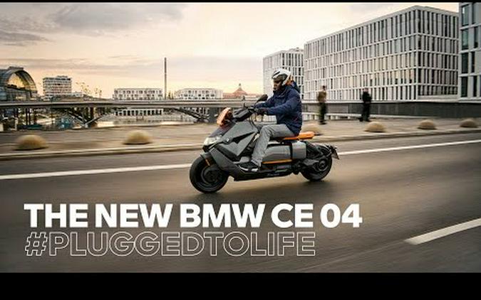 2023 BMW CE 04 Review [Urban Electric Commuter Scooter]