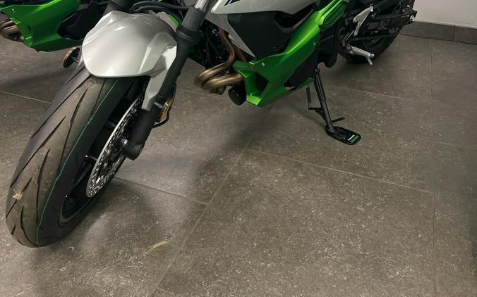 2024 Kawasaki Z7 Hybrid ABS