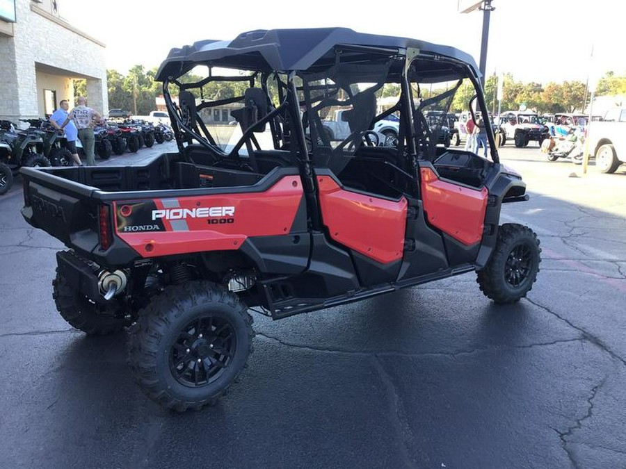 2025 Honda® Pioneer 1000-6 Deluxe Crew