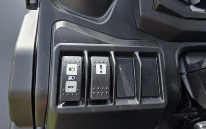 2026 Can-Am® Defender XT HD9