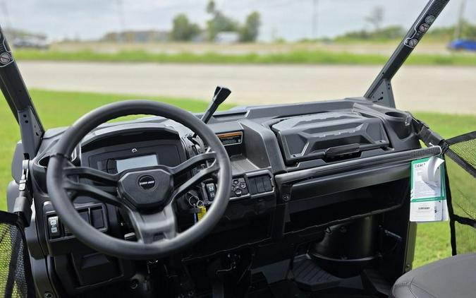 2026 Can-Am® Defender XT HD9