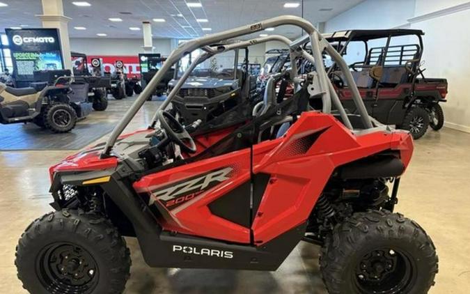 2026 Polaris RZR 200 EFI