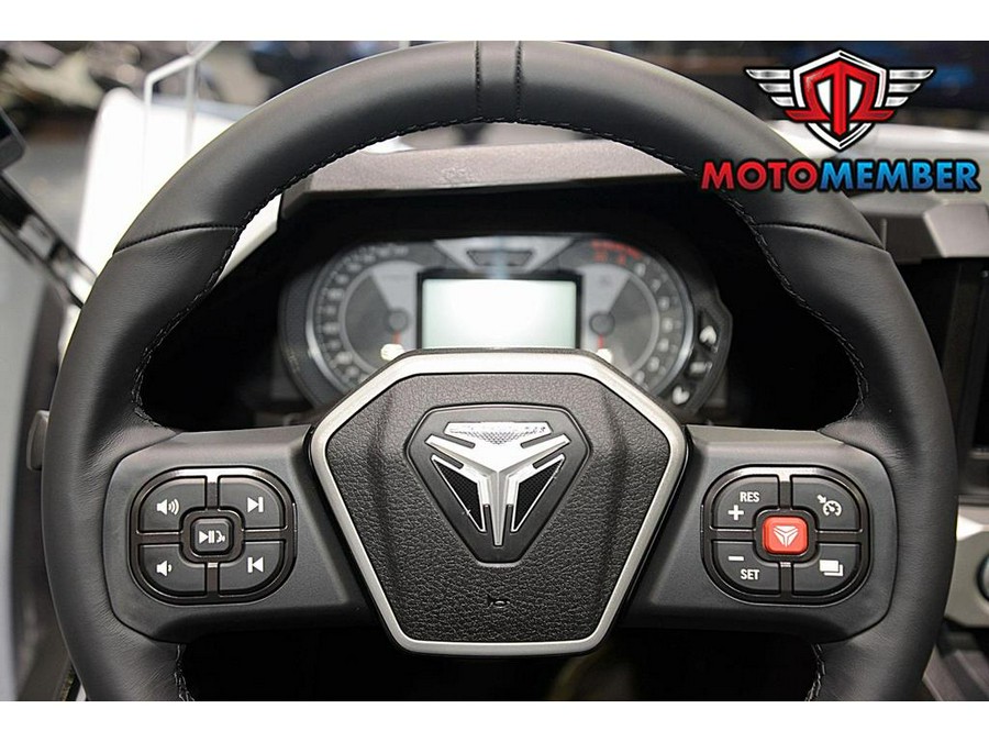 2026 Slingshot SL AutoDrive