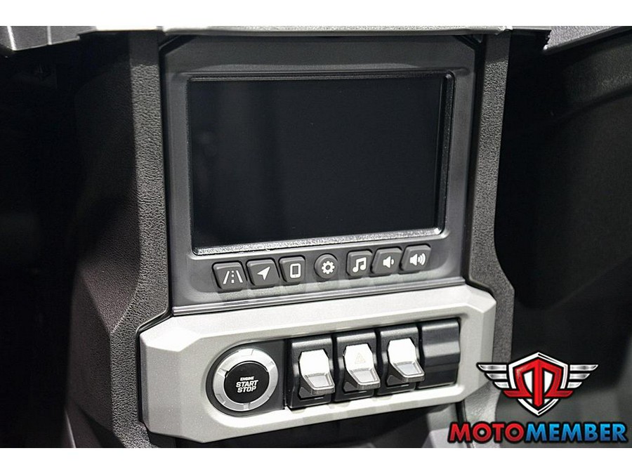 2026 Slingshot SL AutoDrive
