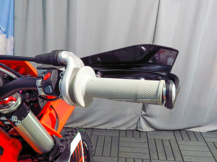 2026 KTM XC 300 W Hardenduro