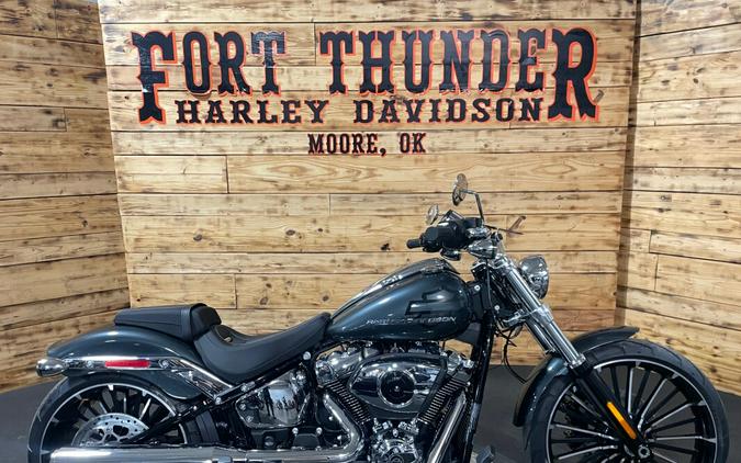 2026 Harley-Davidson Breakout