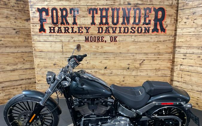 2026 Harley-Davidson Breakout