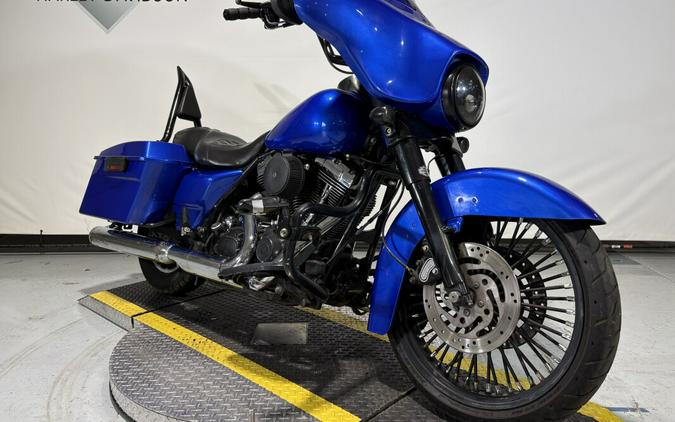 2006 Harley-Davidson® Street Glide® Custom Blue