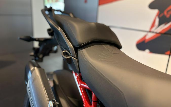 2026 Ducati MULTISTRADA V4 PIKES PEAK